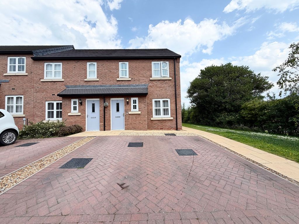 Property photo 1 of 17 Front