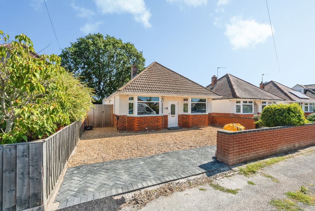 Property photo 1 of 26 Pbox-Img.Jpg