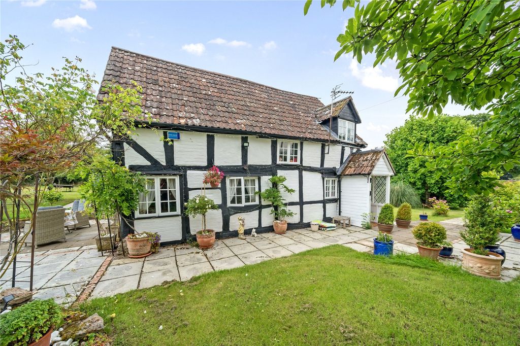 Property photo 2 of 27 Picture No. 18
