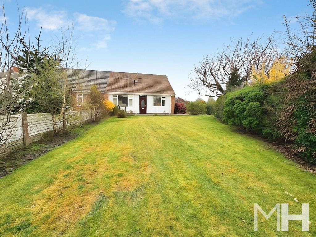 Property photo 1 of 18 Rear Garden