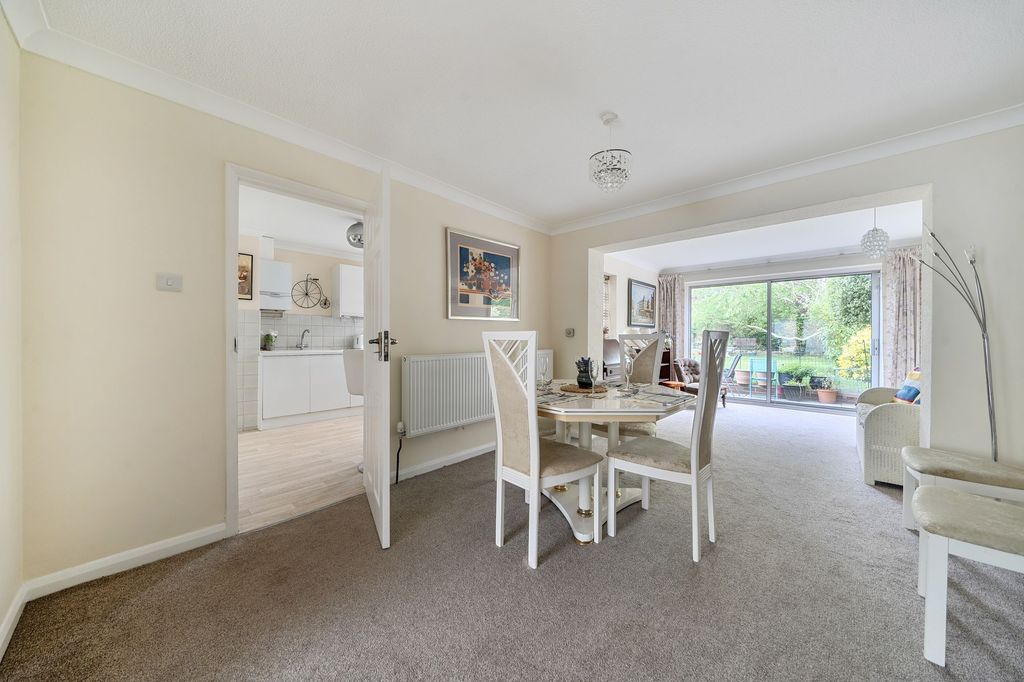 Property photo 3 of 16
