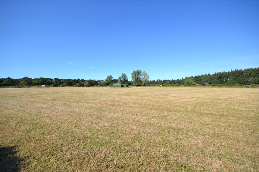 Property photo 1 of 12 Picture No. 01