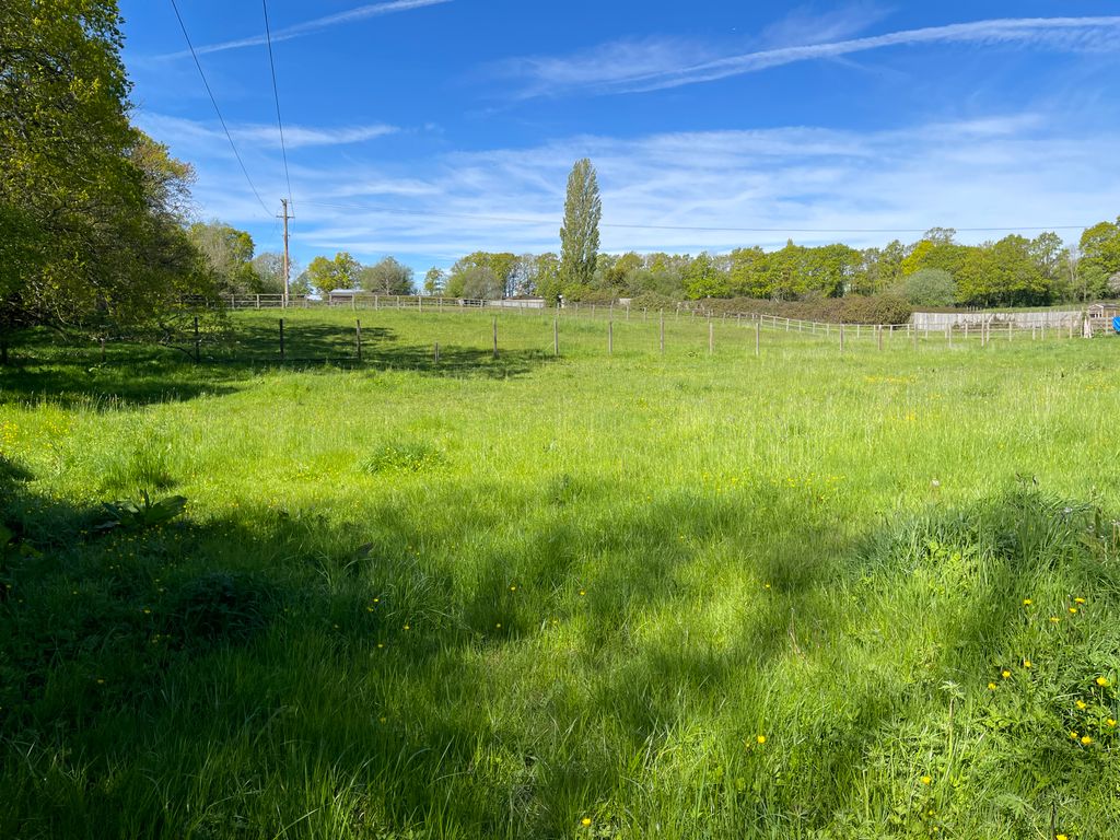 Property photo 1 of 5