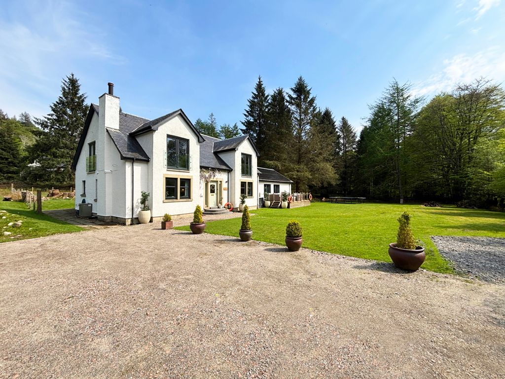 Property photo 2 of 63