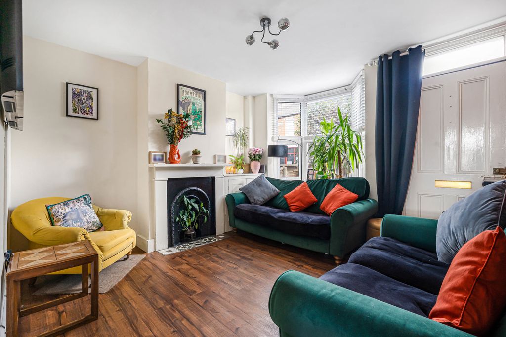 Property photo 2 of 17 Reception Room