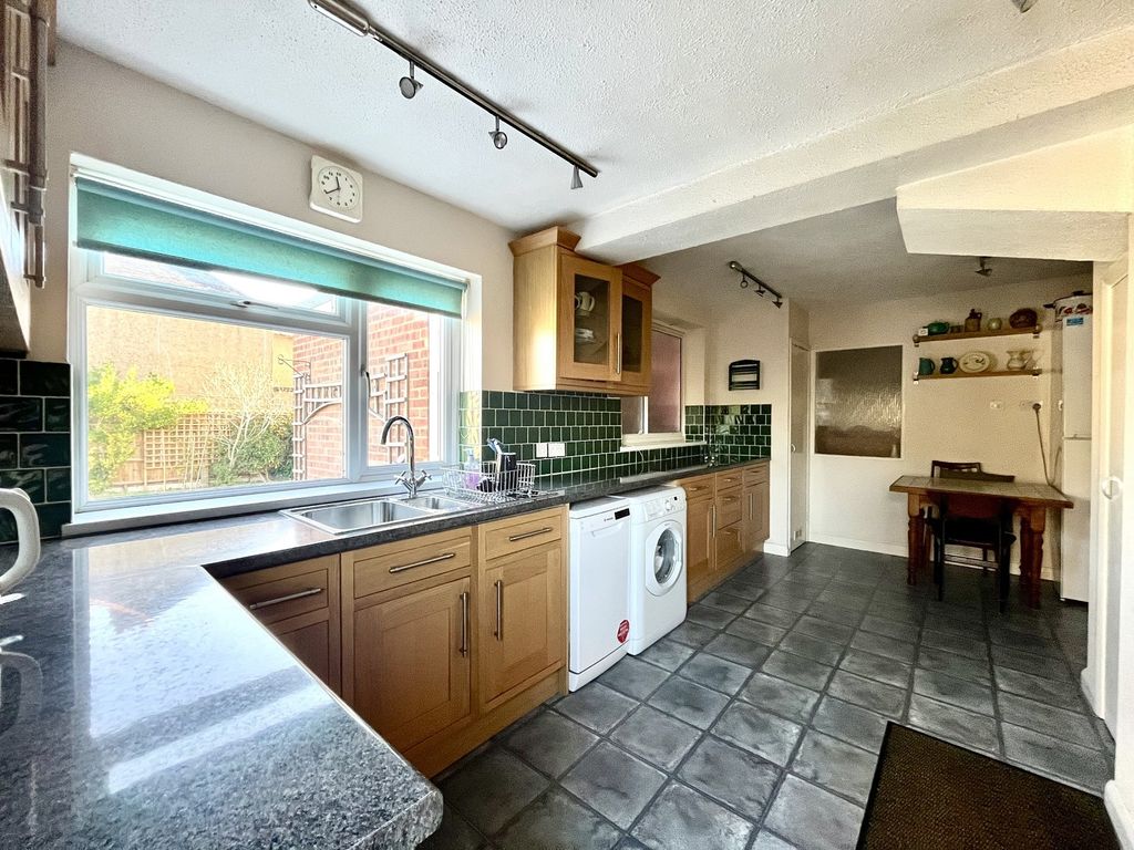 Property photo 3 of 12 Not Specified