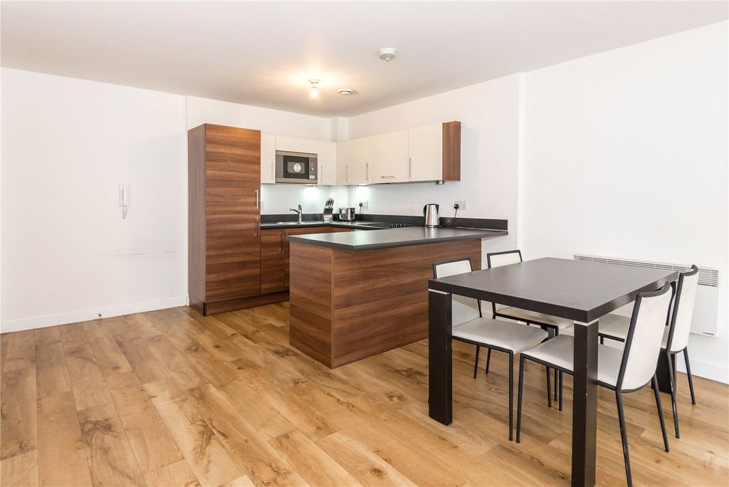 Property photo 1 of 12 Picture No. 03