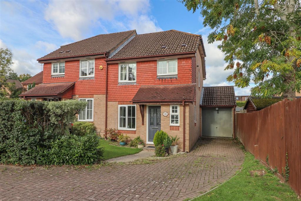 Property photo 1 of 25