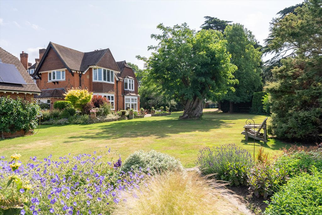 Property photo 2 of 41 Image