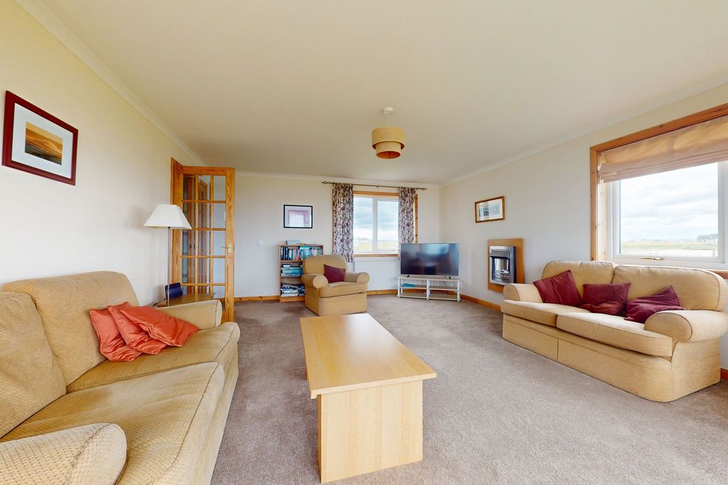 Additional image 4 of 3 bed detached bungalow for saleScarfskerry, Thurso, Highland. KW14