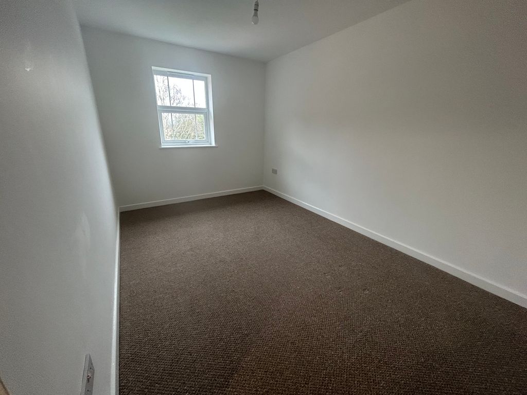 Property photo 3 of 7 Image