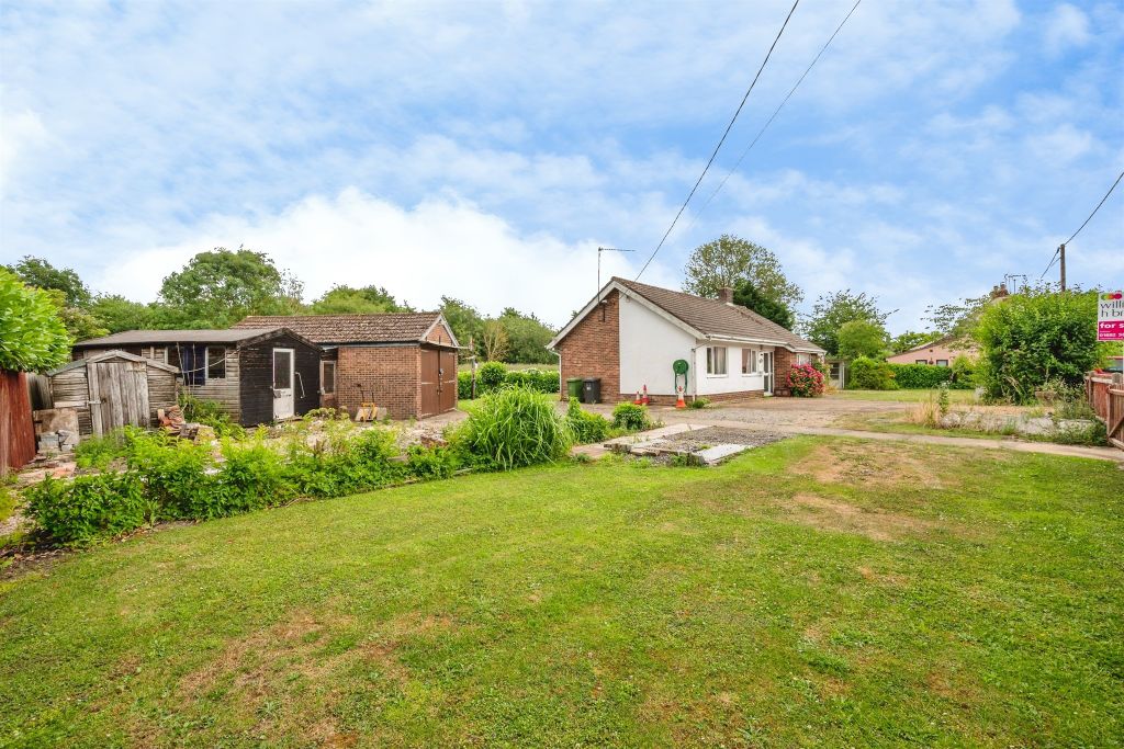 Property photo 2 of 20