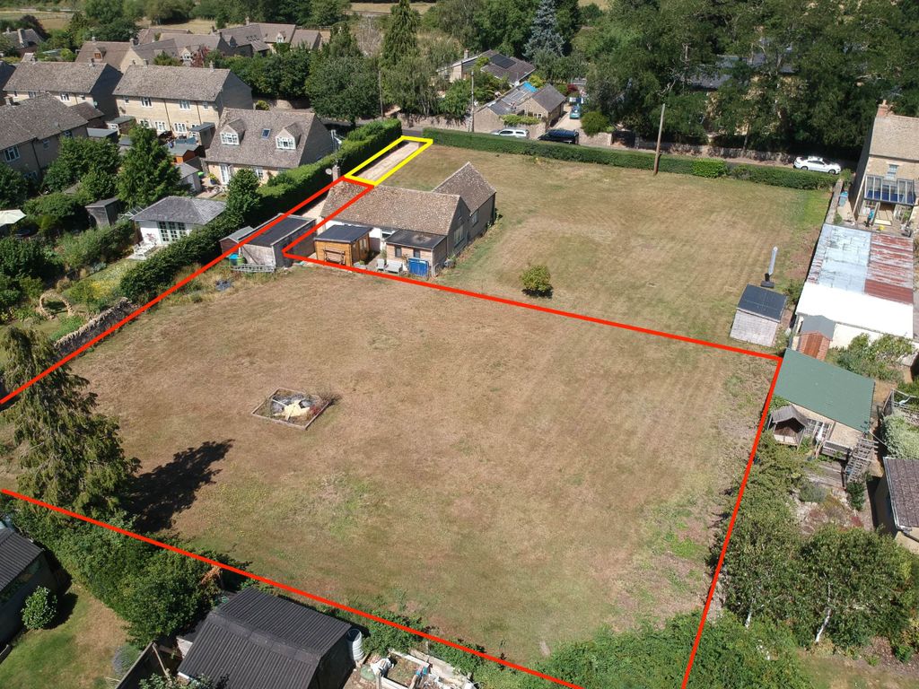 Property photo 2 of 9