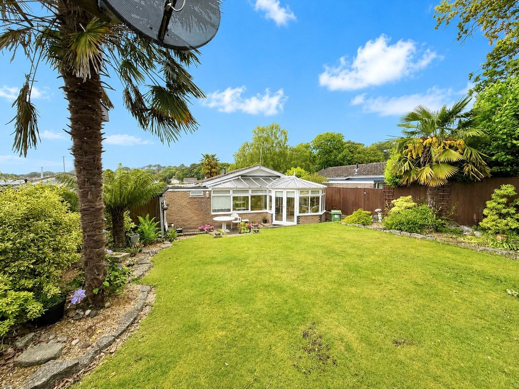 Property photo 2 of 15 Garden