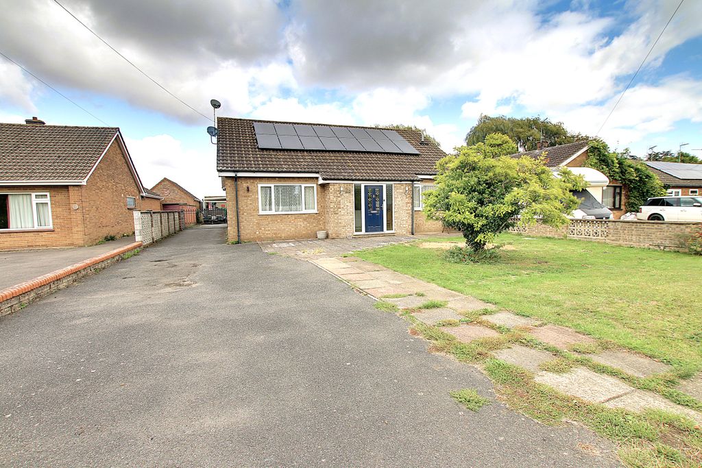 Property photo 1 of 23