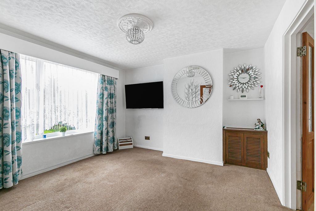 Property photo 2 of 12 Living Room