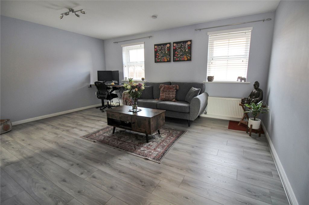 Property photo 3 of 12 Picture No. 07