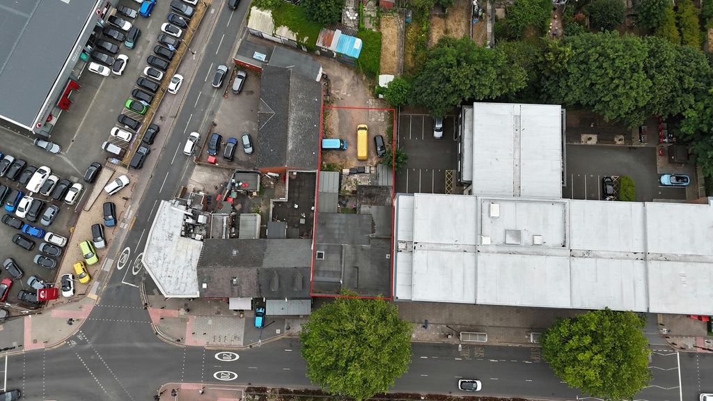 Property photo 2 of 15 Red-Lined.Jpg