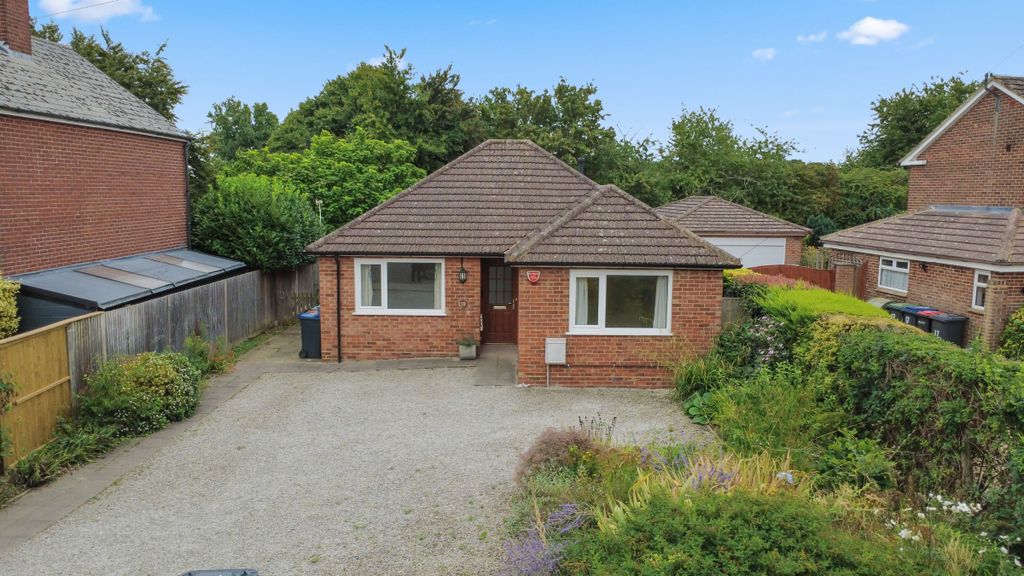 Property photo 3 of 24