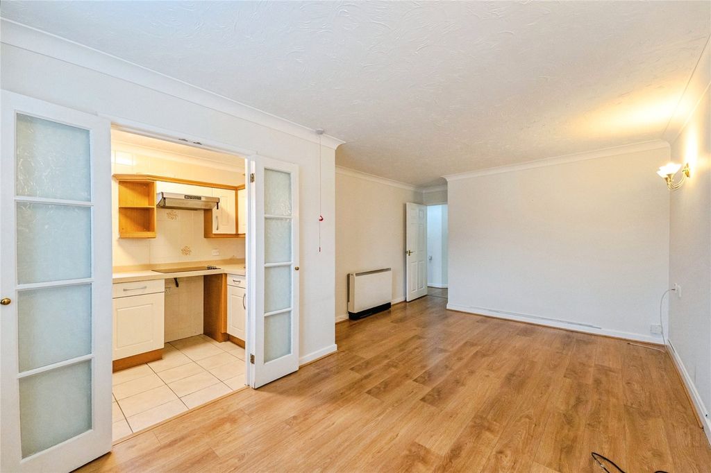 Property photo 2 of 14 Living Room