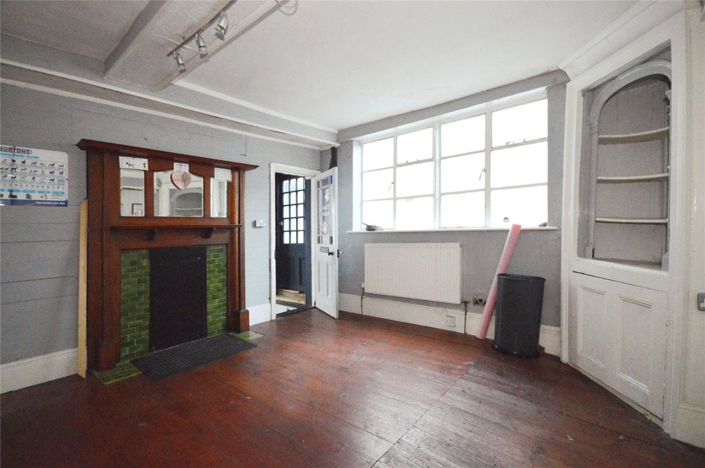 Property photo 2 of 15 Picture 2