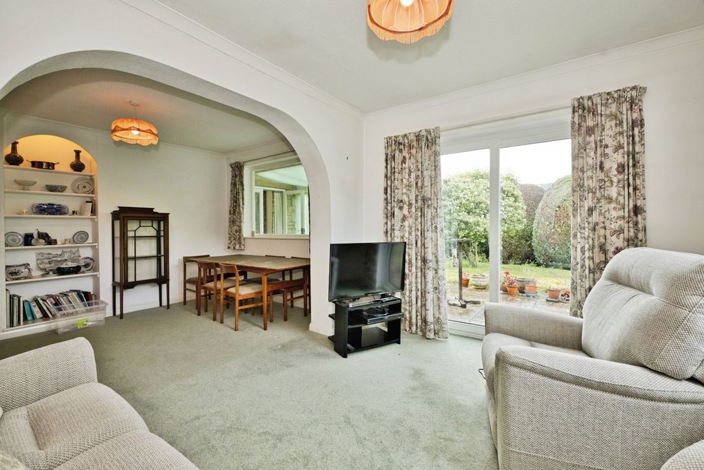 Property photo 3 of 20 Pbox-Img.Jpg