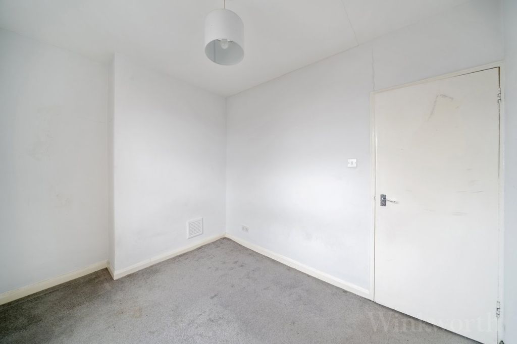 Property photo 2 of 7 Picture No. 08