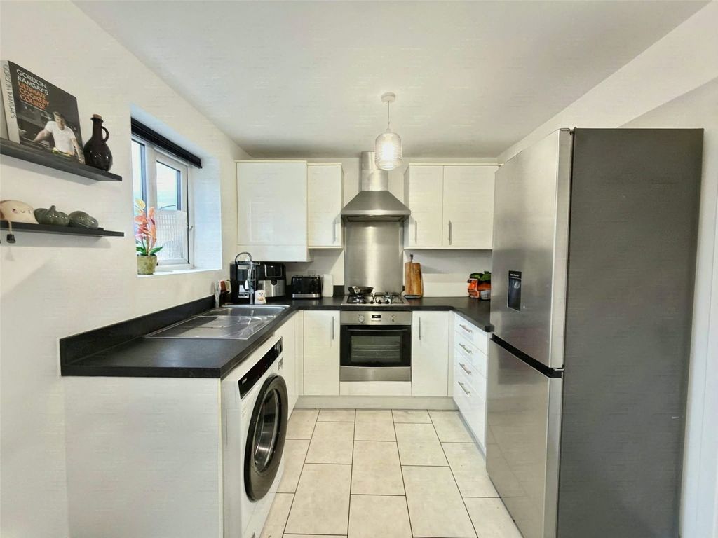 Property photo 2 of 14 Picture No. 08