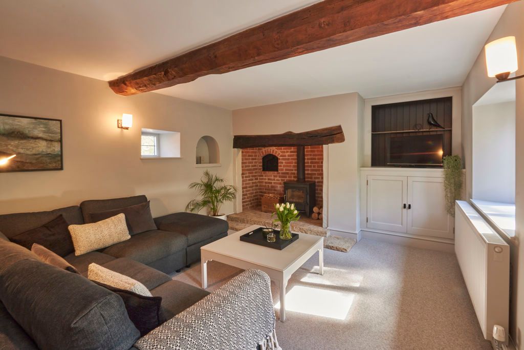 Property photo 3 of 22 Living Room