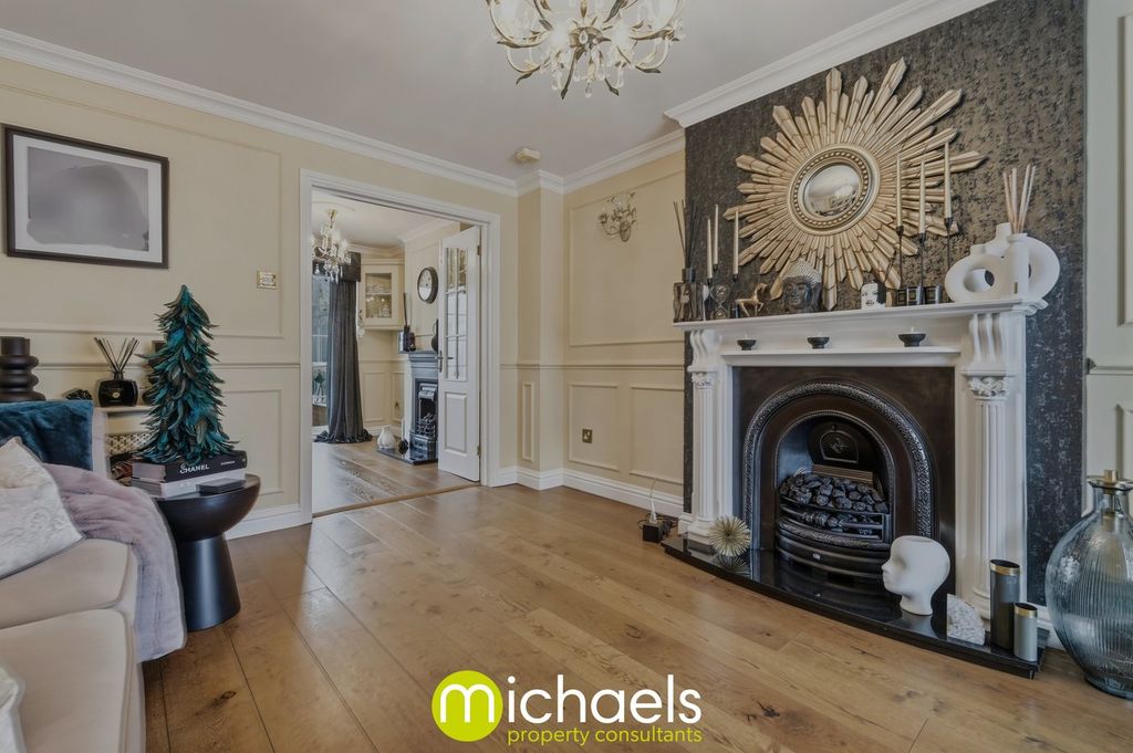 Property photo 3 of 20