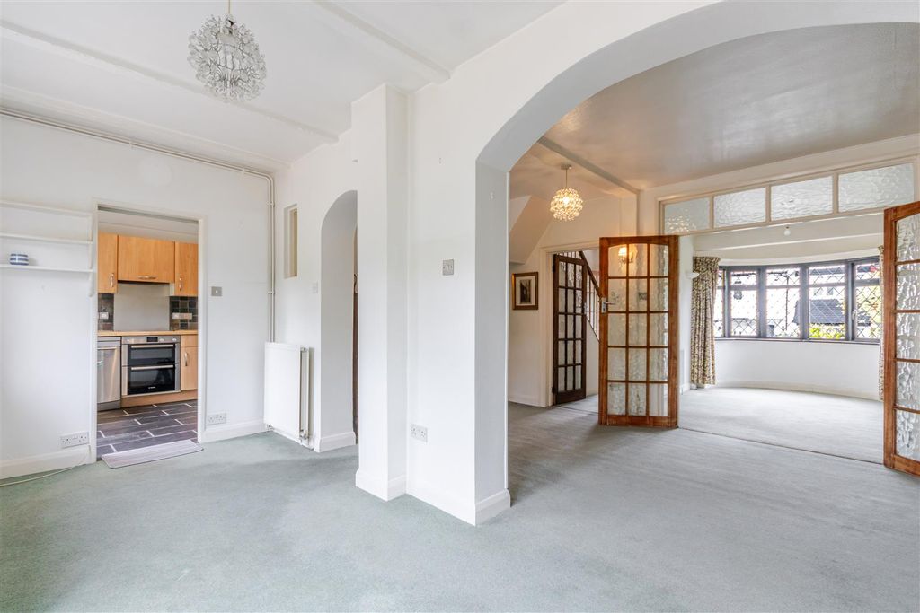 Property photo 3 of 25 Dining 3.Jpg