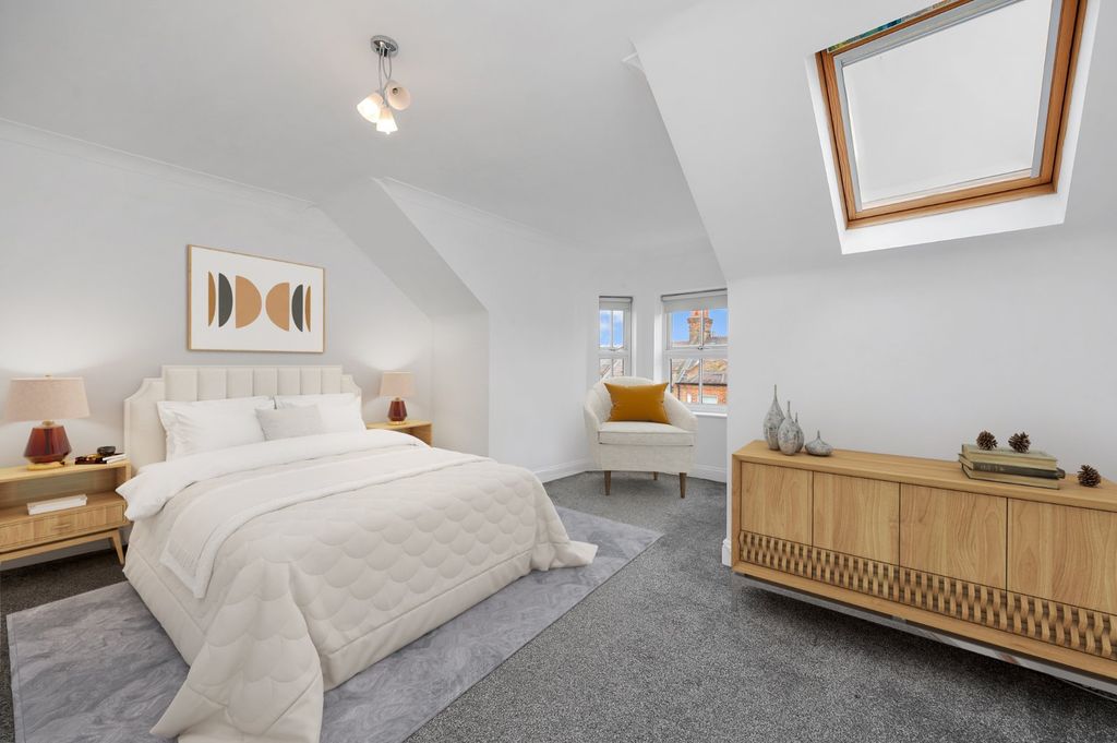 Property photo 3 of 29