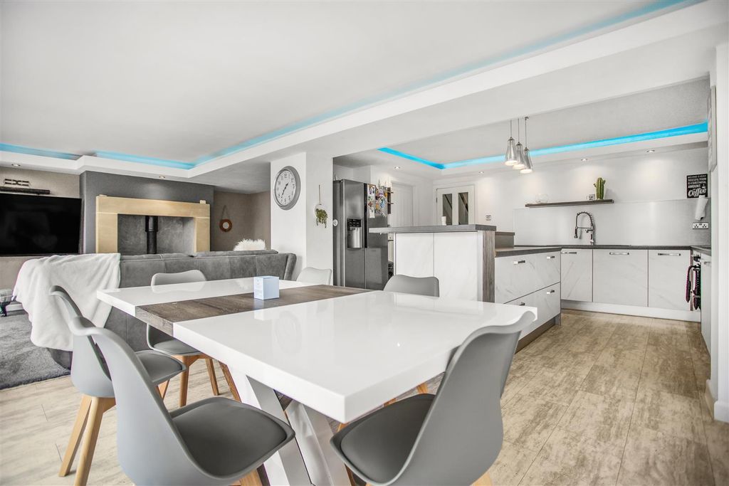 Property photo 1 of 46 1.Jpg
