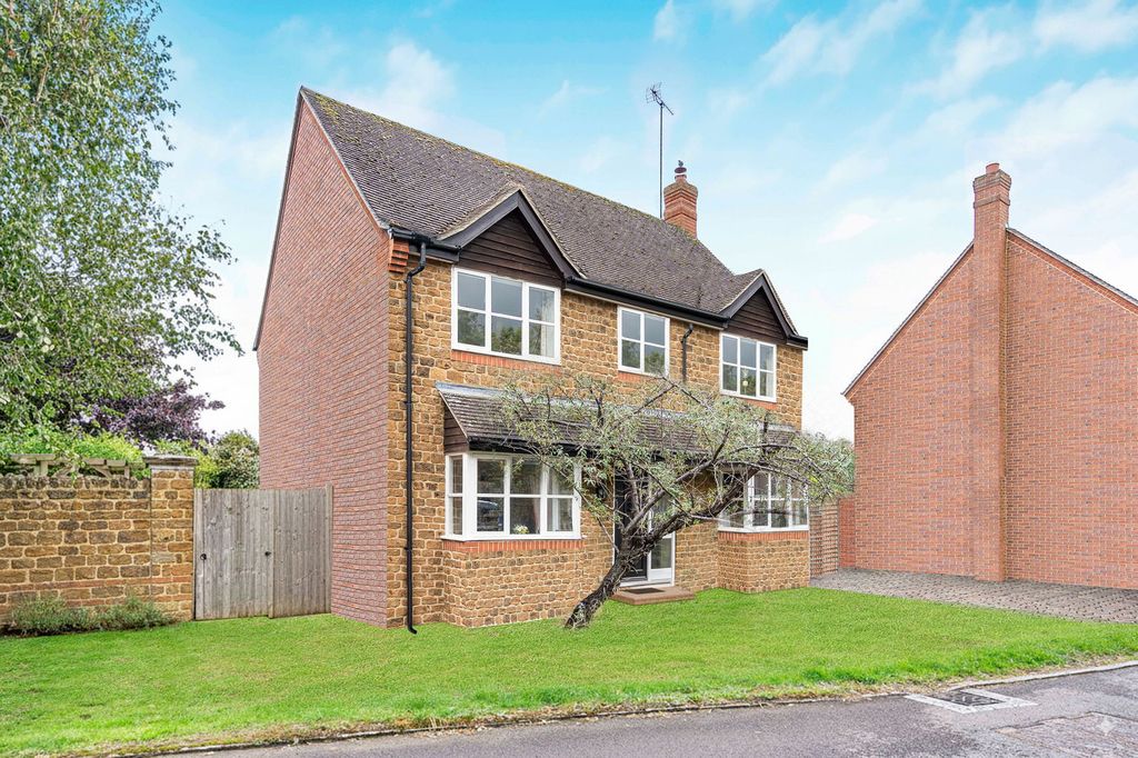 Property photo 1 of 19