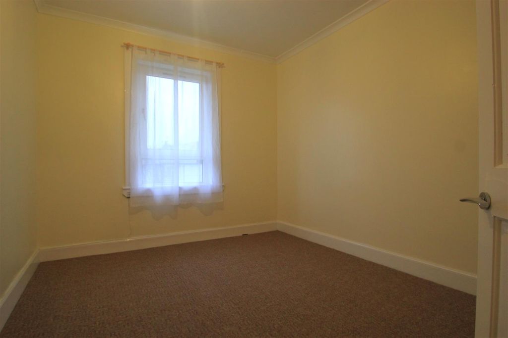 Property photo 2 of 7 003.Jpg