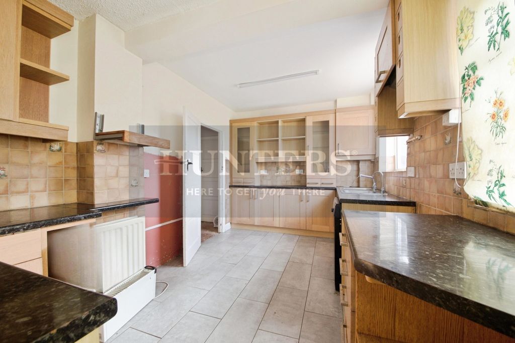 Property photo 2 of 19 Pbox-Img.Jpg