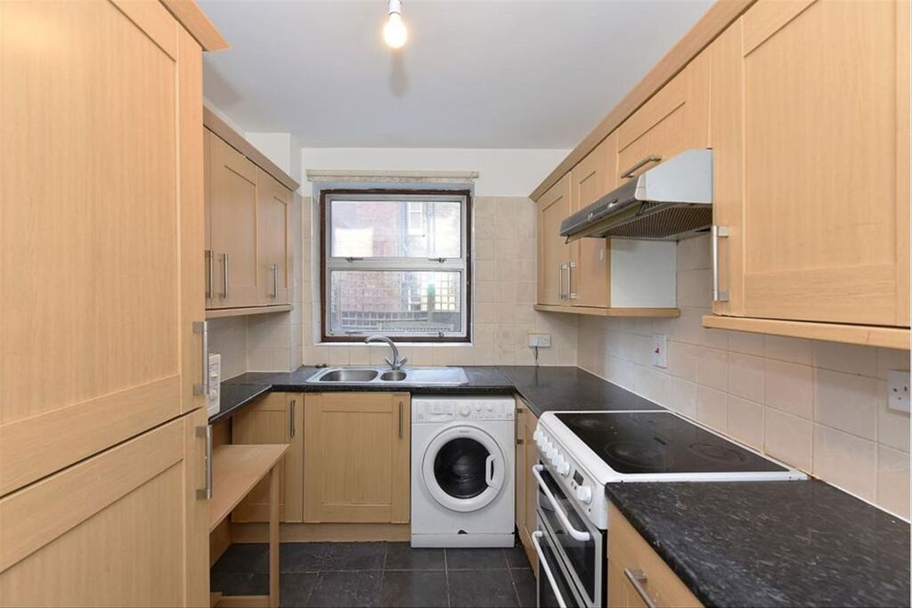 Property photo 3 of 5