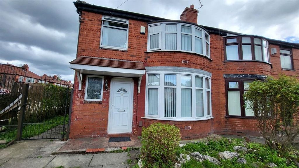 Property photo 3 of 15 Attractive Red-Brick Semi-Detached House With Bay ...