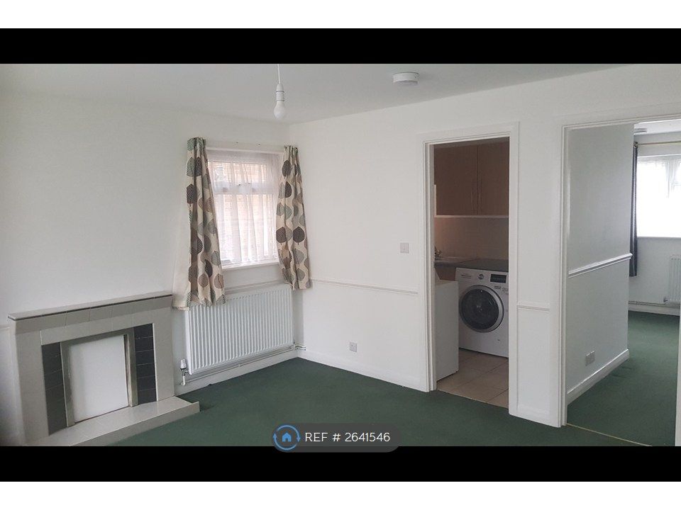 Property photo 2 of 20 Lounge/Diner