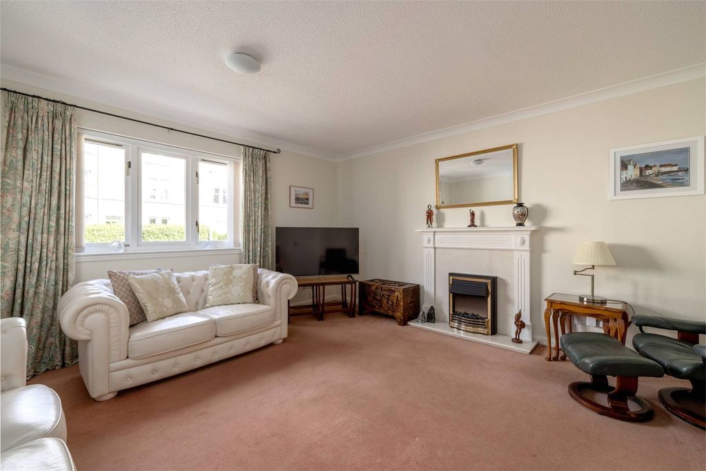Property photo 2 of 20 Picture No. 28