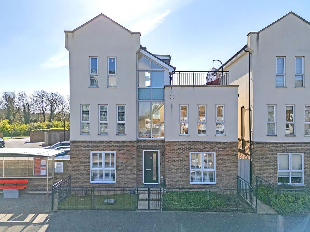 Property photo 1 of 51