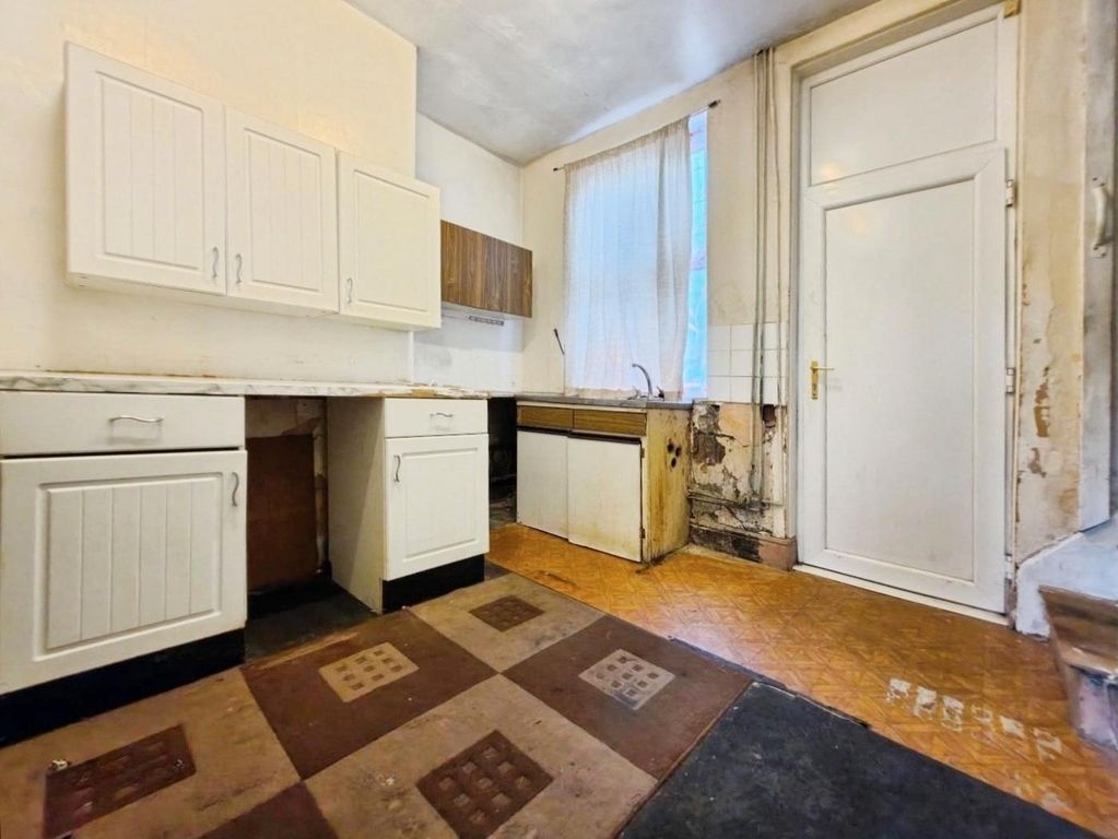 Property photo 3 of 7 Pbox-Img.Jpg