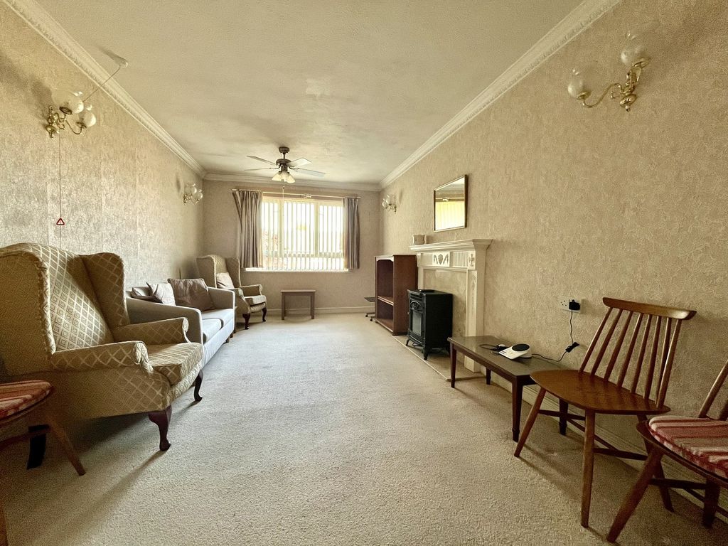 Property photo 2 of 9 Not Specified