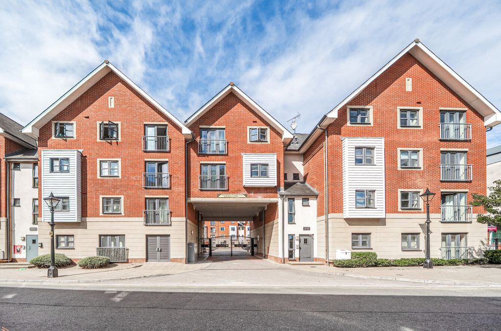 Property photo 1 of 9 1504272-1-6A82E3F...