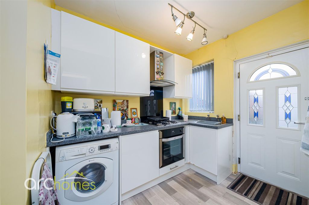 Property photo 3 of 19 Carbank-9.Jpg