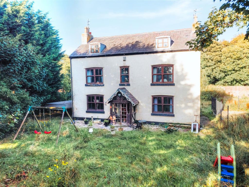 Property photo 2 of 33 Moss Bank Drone-2_Enhancer.Jpg