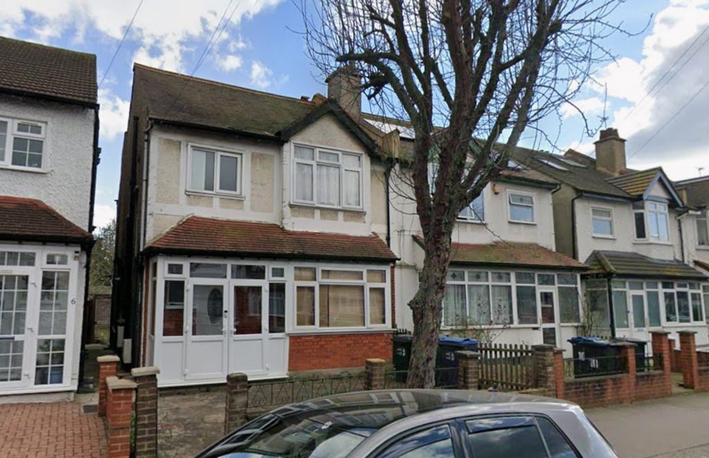 Property photo 1 of 11