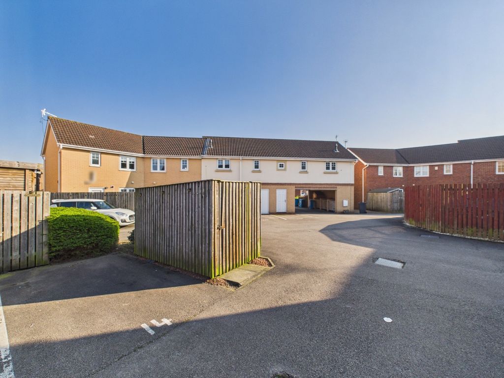 Property photo 1 of 10 4920634