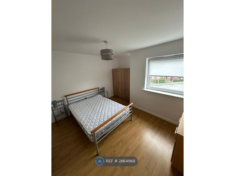 Property photo 2 of 6