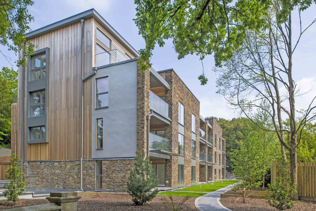 Property photo 1 of 11 Photo 1